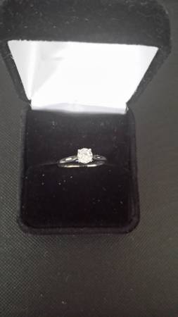 0.50 CTS GENUINE SOLITAIRE RING WITH CERTIFICATE