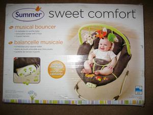Fox & Friends Sweet Comfort Musical Bouncer by Summer Infant