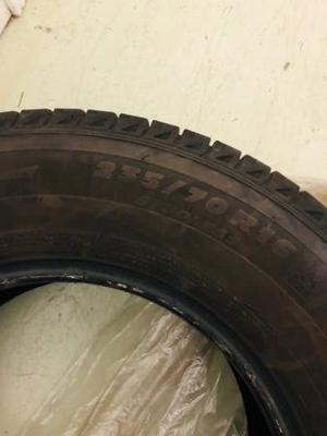 Lightly used 4 MICHELIN winter tires