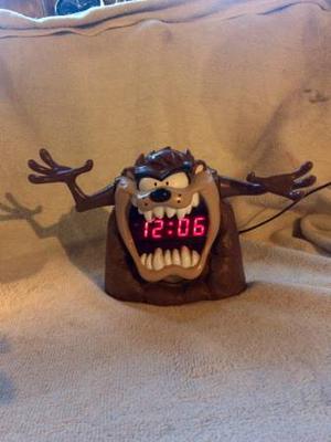 Tasmanian Devil alarm clock (looney Tunes)