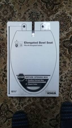 white elongated bowl seat，toilet seat