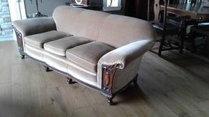 Antique sofa/couch