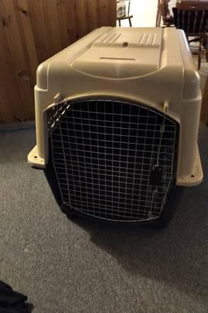 Dog crate