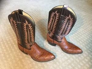 Men's "Cowboy Town" western boots