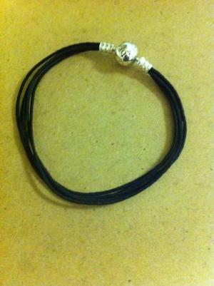 Pandora Bracelet - black multi-string