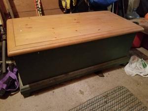 Pine cedar chest bench storage