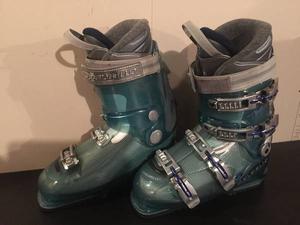 Dalbello Womans Ski Boot Size 8 USA, Mondo 26, Price 30$