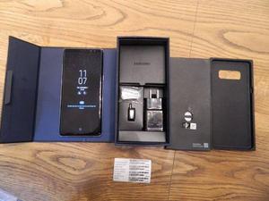SAMSUNG NOTE 8, WITH ACCESSORIES, BOX and 32 Gig SD card