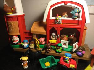 Fisher Price barn,silo and lots more. Tractor etc.