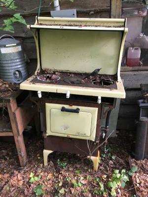 Old Fashioned Wood Stove for Cooking With!
