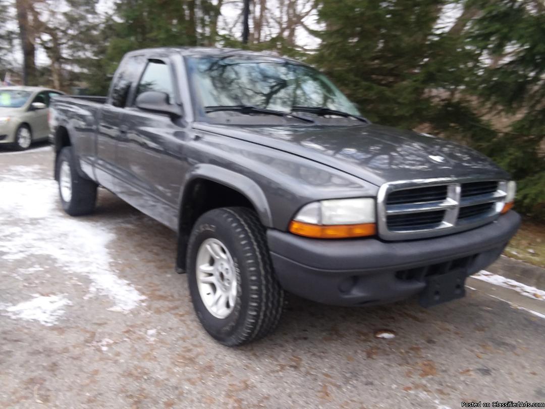  DODGE DAKOTA EXTENDED CAB 4X4