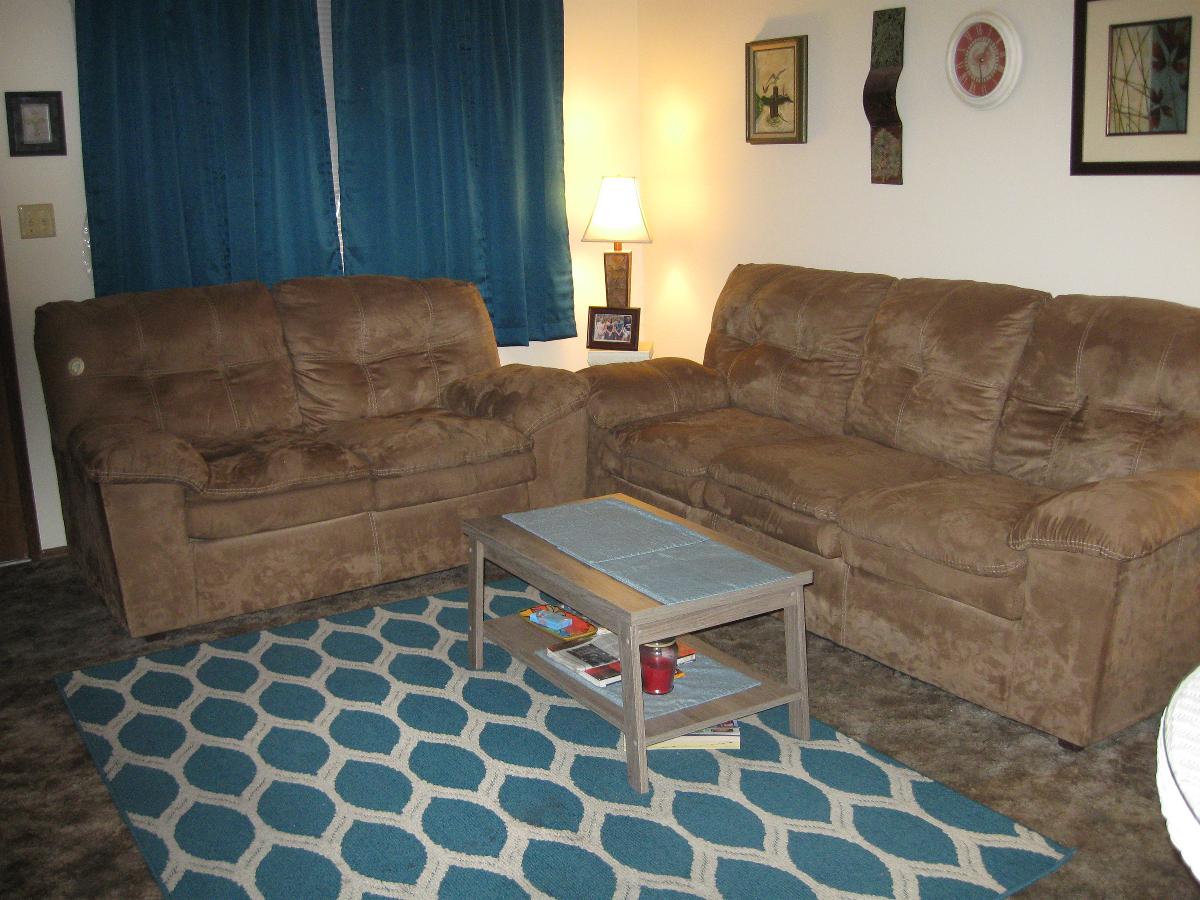 Couch & loveseat