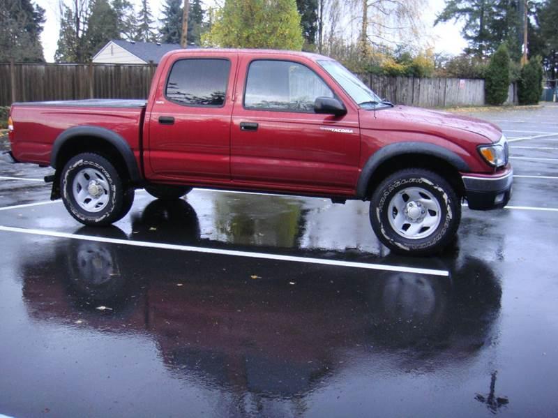Like New  Toyota Tacoma Red Pickup