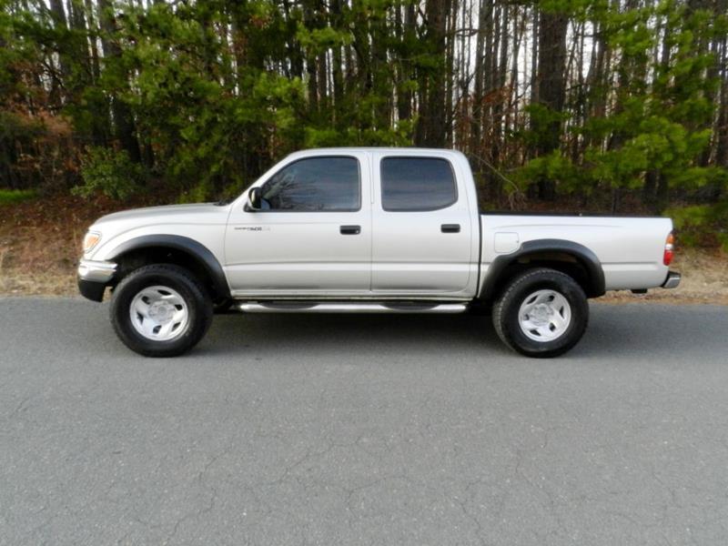  Toyota Tacoma Silver Pickup Truck  miles