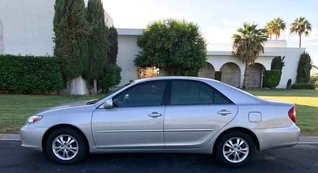  Toyota Camry XLE Silver  Miles