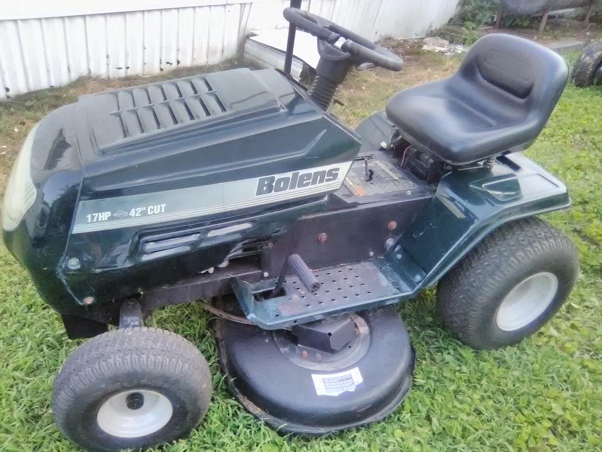 42" Bolens Riding Lawnmower