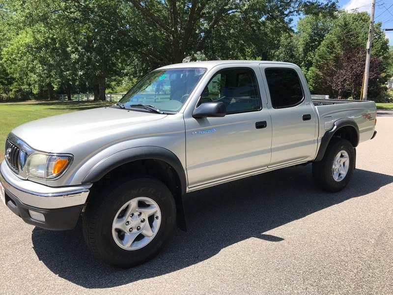  Toyota Tacoma Silver Truck  miles
