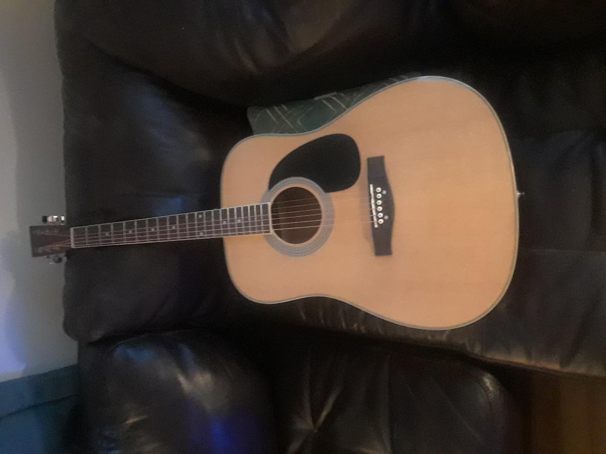 Brand new BC 6 string guitar