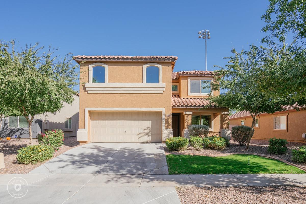 Charming Home in Tolleson