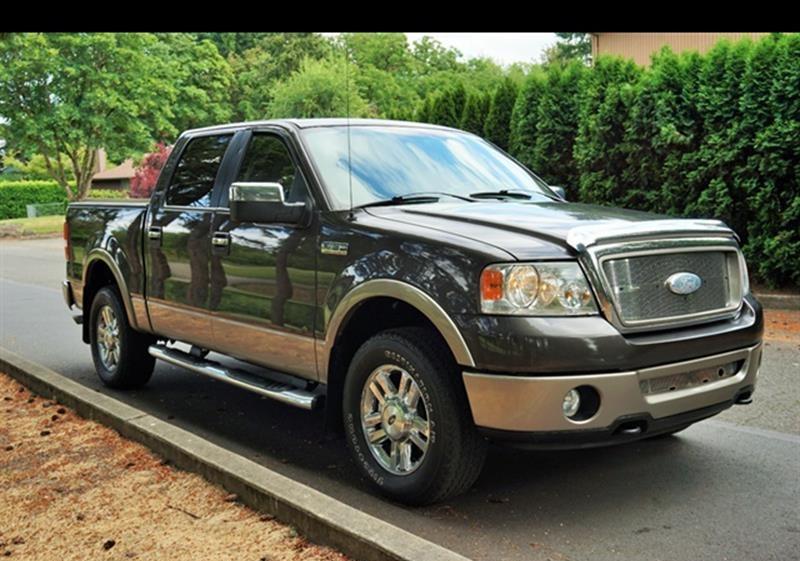  Ford F-150 Lariat Gray Pickup Truck  Miles