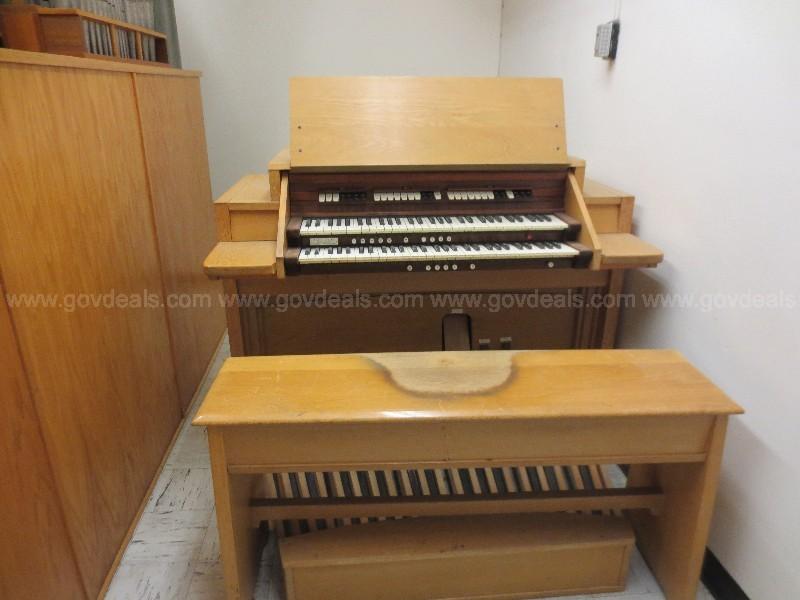 Austin pieced pipe organ