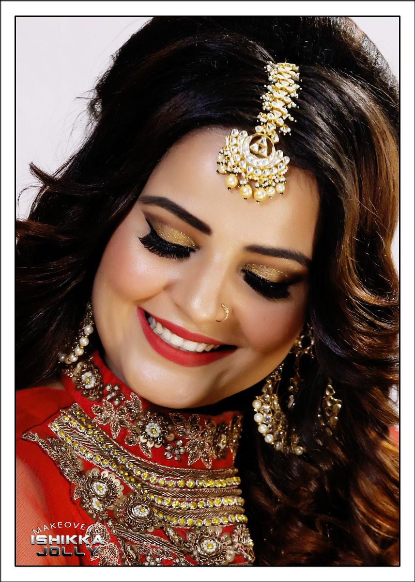 Freelance Makeup Artist in Delhi