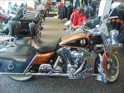  Harley FLHRC Road King Classic