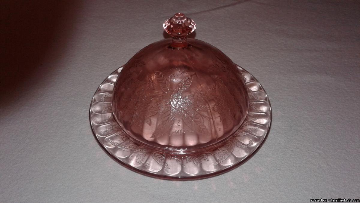 VINTAGE PINK POINSETTIA DEPRESSION GLASS BUTTER DISH WITH