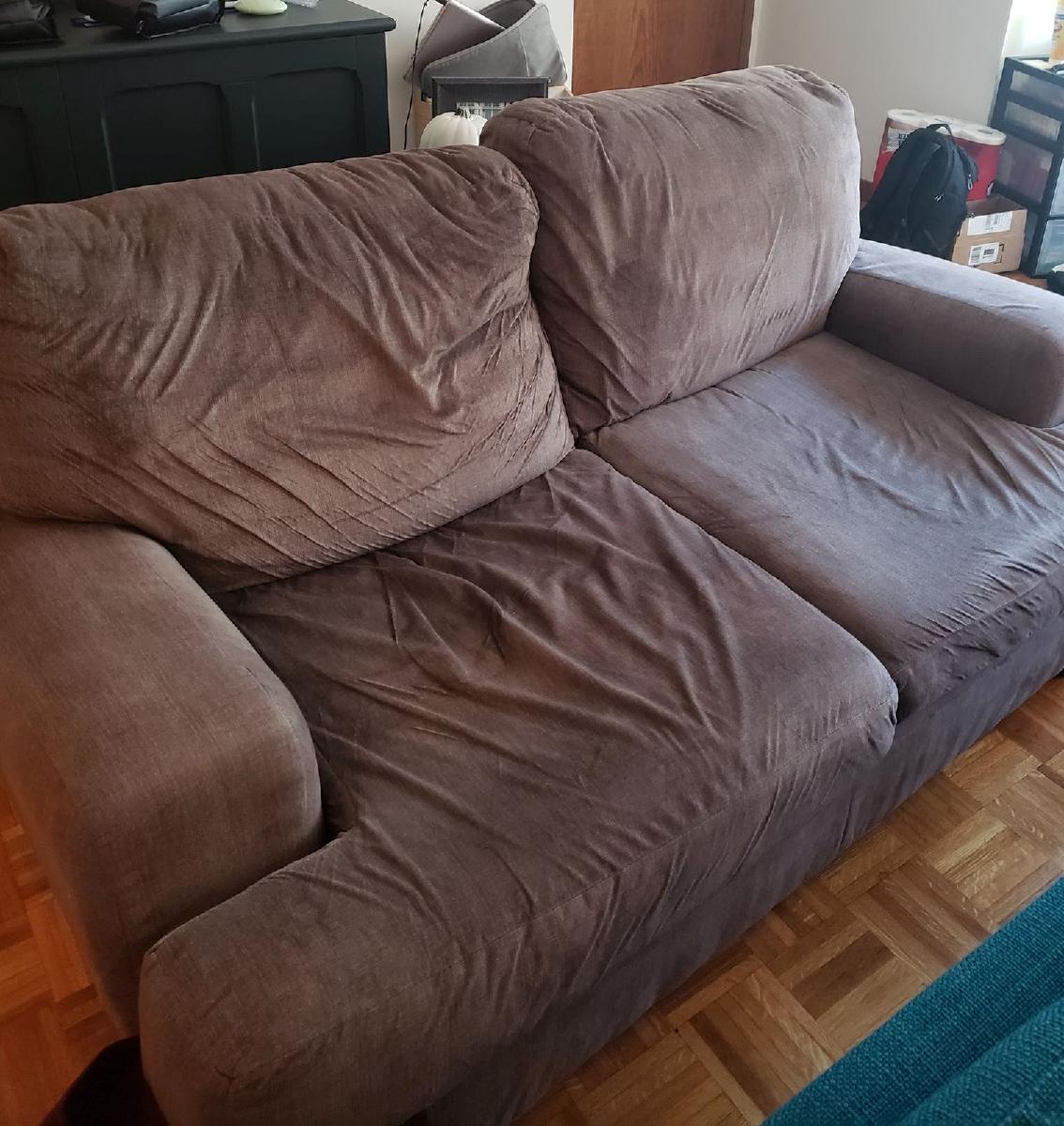 Couch 2 Seats
