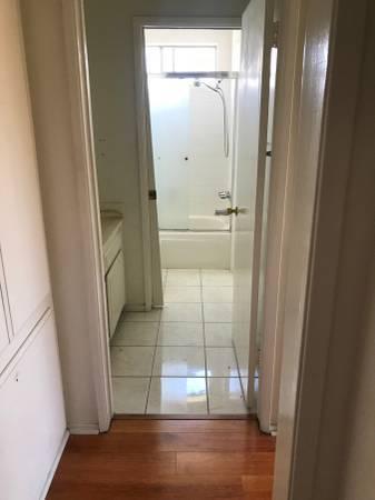 **2br-- Nice Clean Home Ready!!