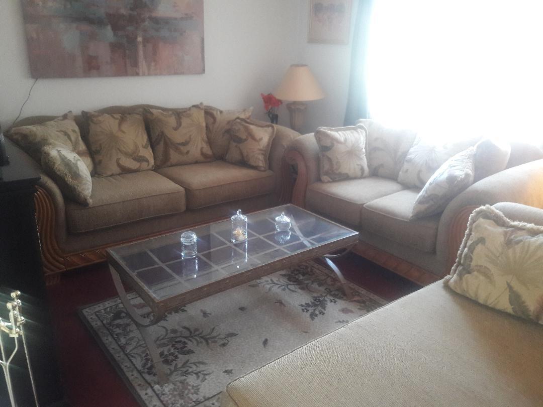 Living room Set for Sale