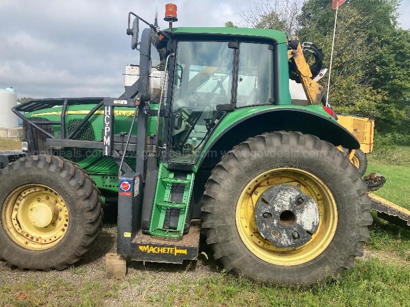  JOHN DEERE WITH 21' ALAMO BOOM MOVER WITH 4'