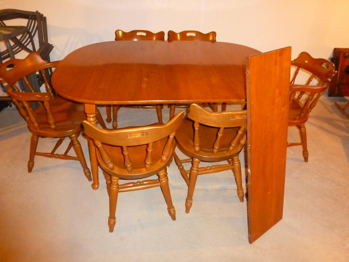 MAPLE TABLE & SIX CHAIRS