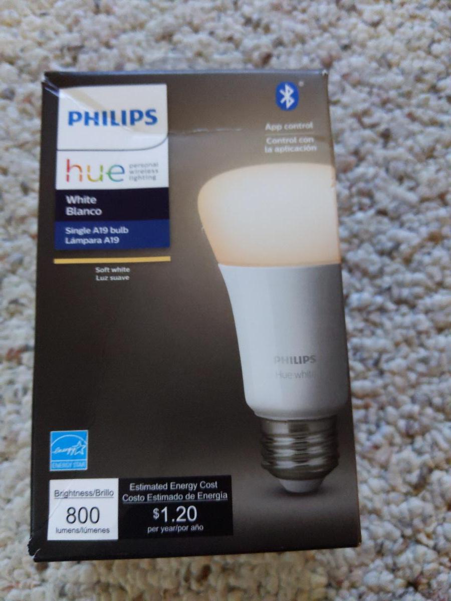 Philips Hue white smart LED light bulb