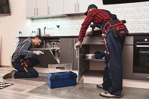 Hire Best Appliance Repair Service in Surrey | Vancity