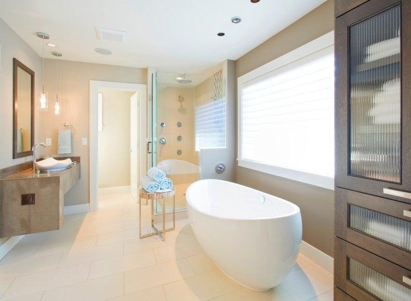 Get the Best Bathroom Renovation in North Vancouver