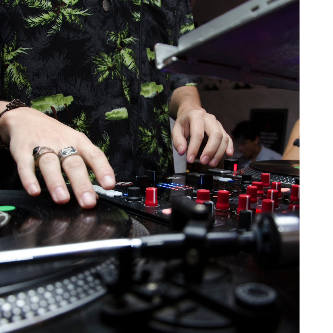 Professional and Experienced DJ Vancouver | DJing.ca