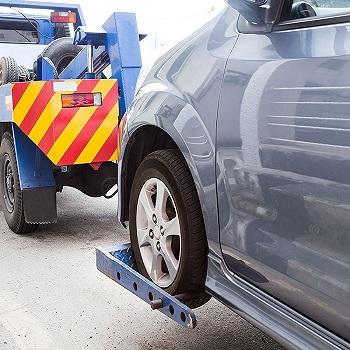 Low Cost Towing Services in Calgary | OM Towing ltd.
