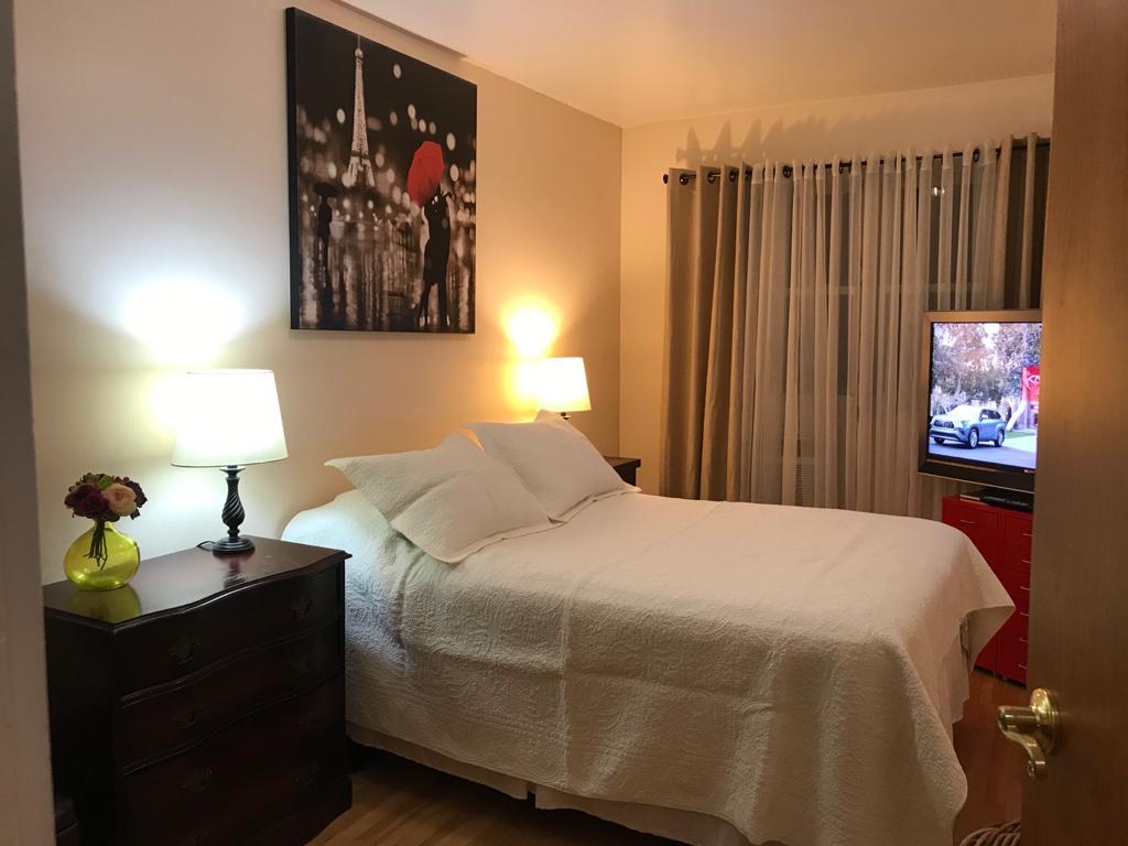 Near la Guardia Airport Spectacular furnished room available