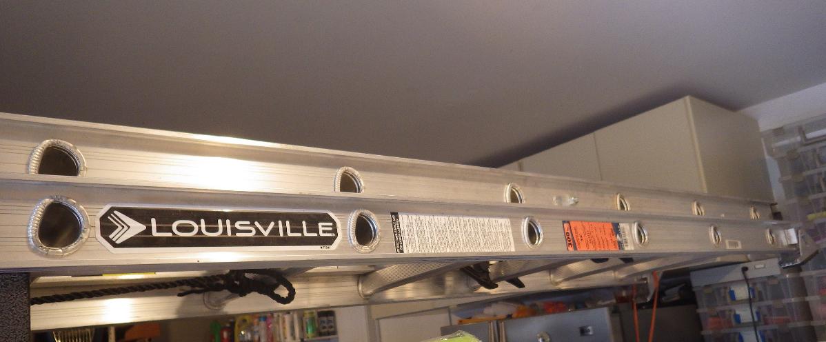 Louisville 32 Ft Aluminum Ladder