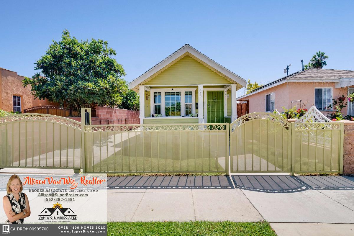 JUST LISTED! Classic California Bungalow