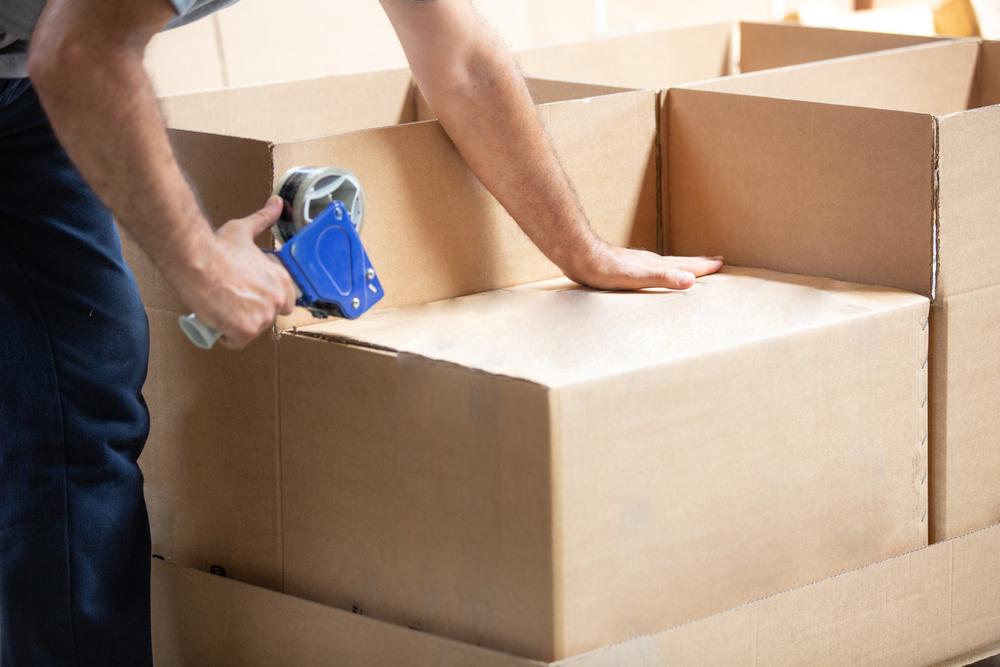 Looking for Moving Companies in Chicago Suburbs?