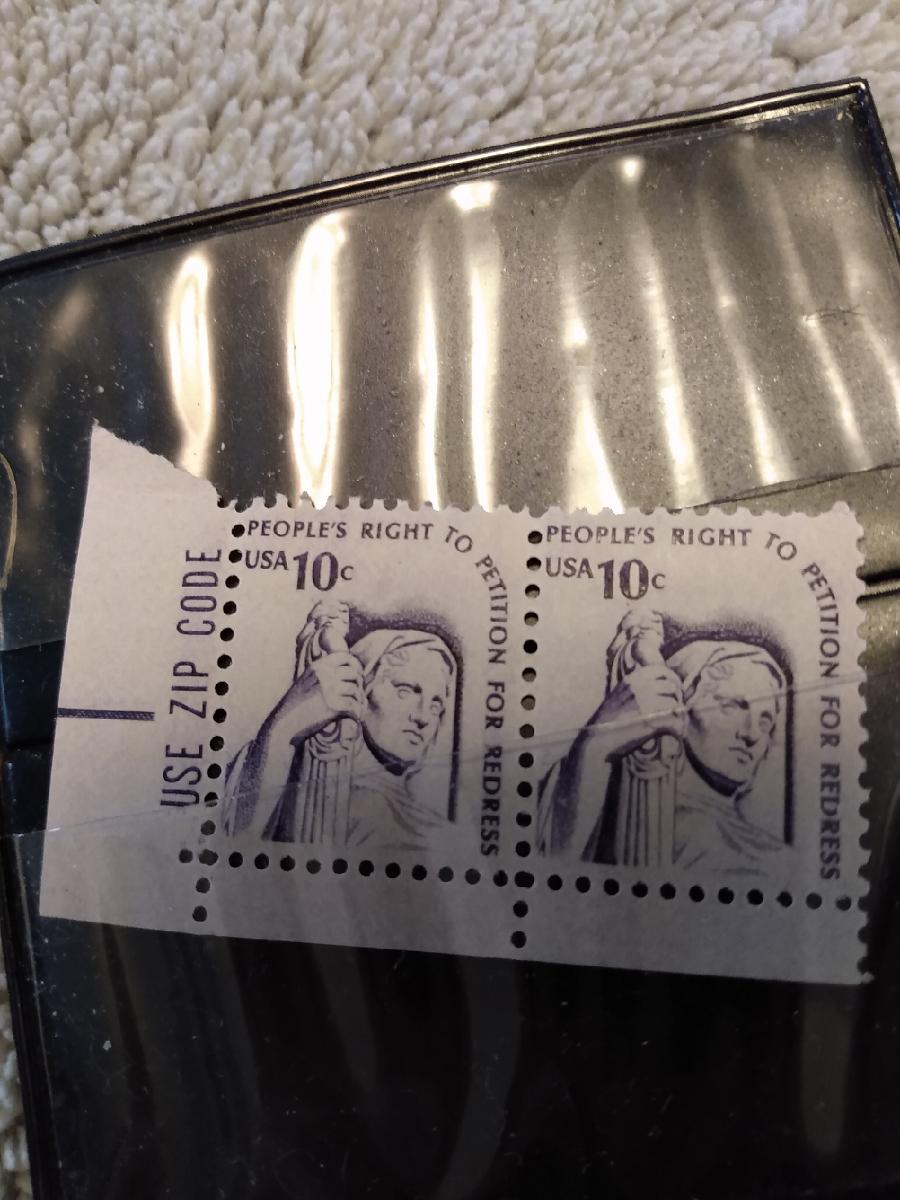 2~US Stamp~ People's Right To Petition For Redress ~10 Cent~