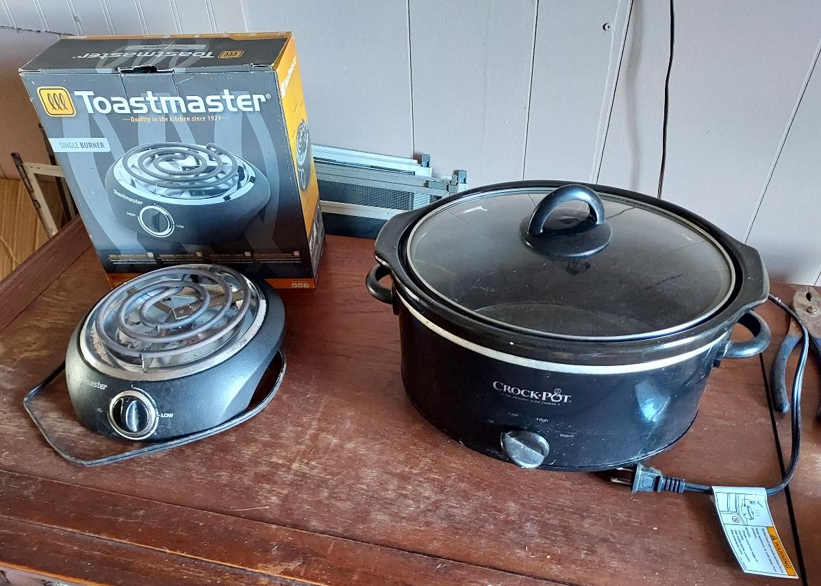 Crock pot and toastmaster electric plate works Good