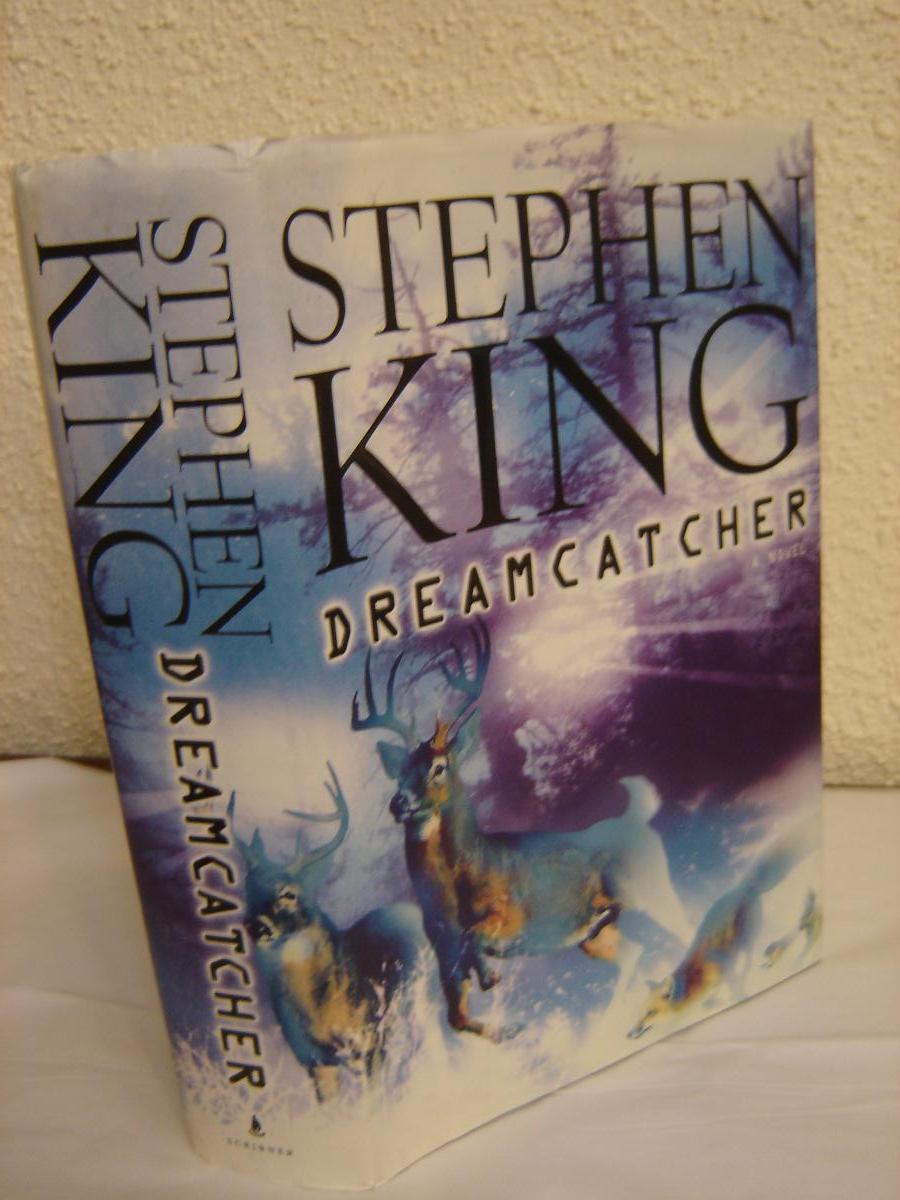 STEPHEN KING: Dreamcatcher. hardcover w/ dustjacket. First